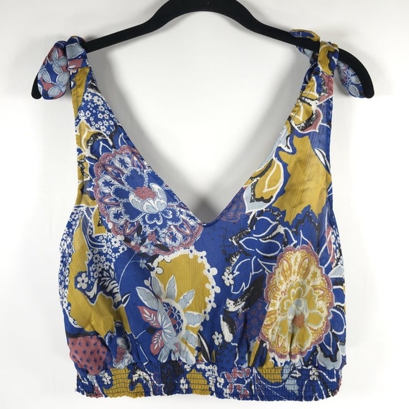 ‘Weekend in Montauk’ Vibrant Crop​ Top - Picture 10 of 11